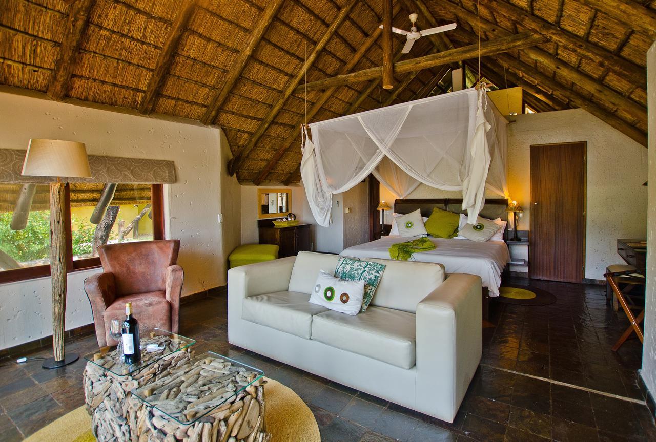 Tau Game Lodge Madikwe Game Reserve Exterior foto
